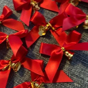 Red bows with gold bells x 10
